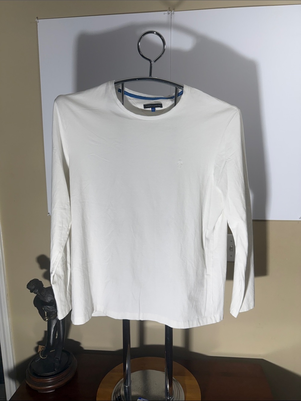 Vince Camuto Cream Long Sleeve Crewneck Tee